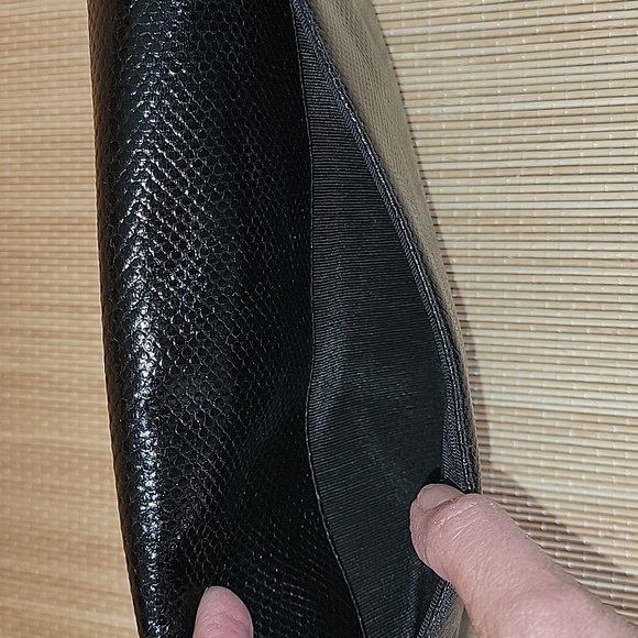 Judith Leiber Lizard Pearl Multi Color Gemstone Convertable Envelope Clutch - Picture 7 of 16